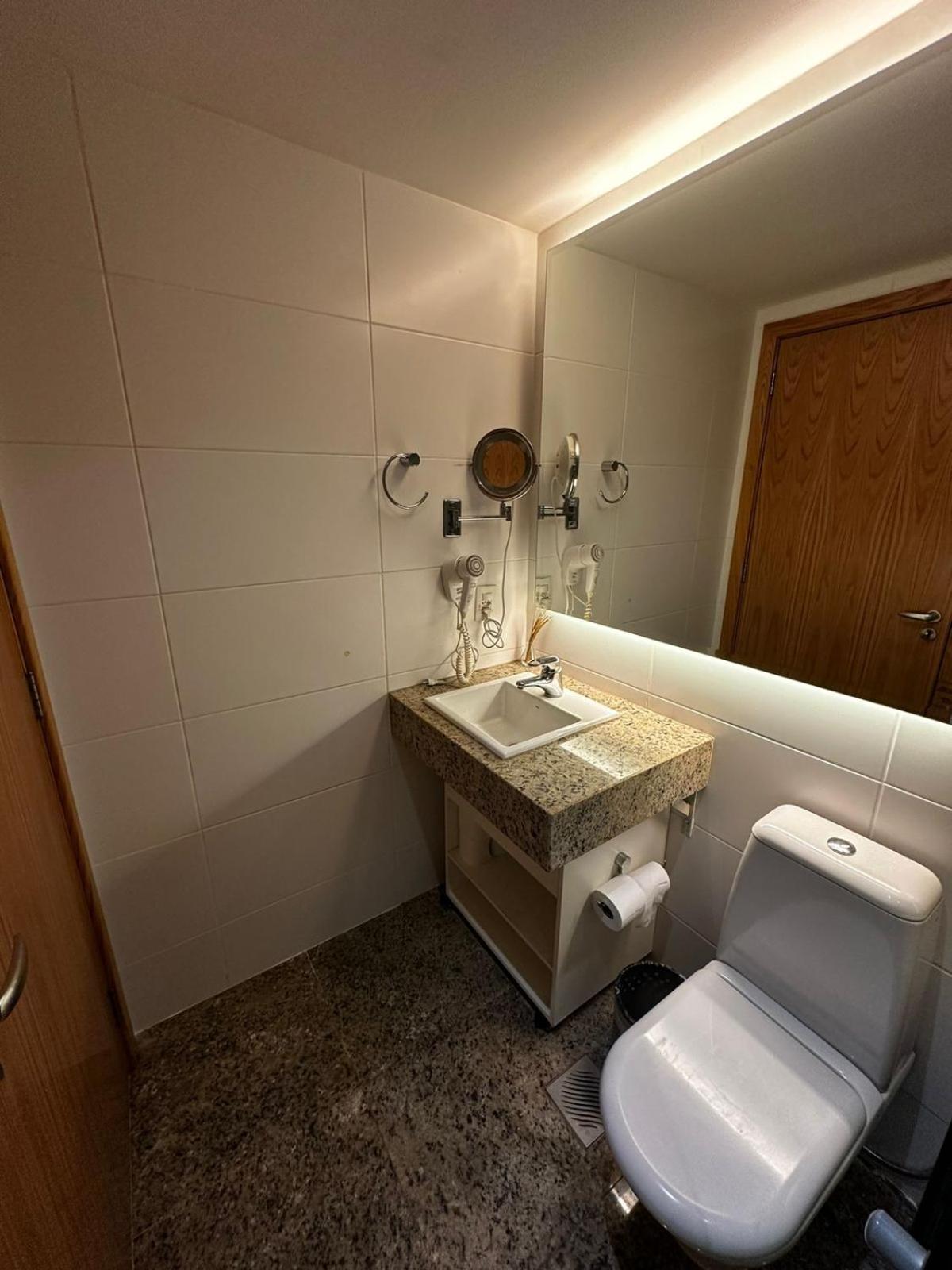 Alugueasy - Cullinan Apartamento